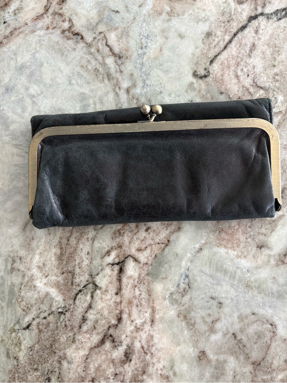 Hobo Leather Clutch Wallet Vintage Inspired Kiss Lock Frame black purse